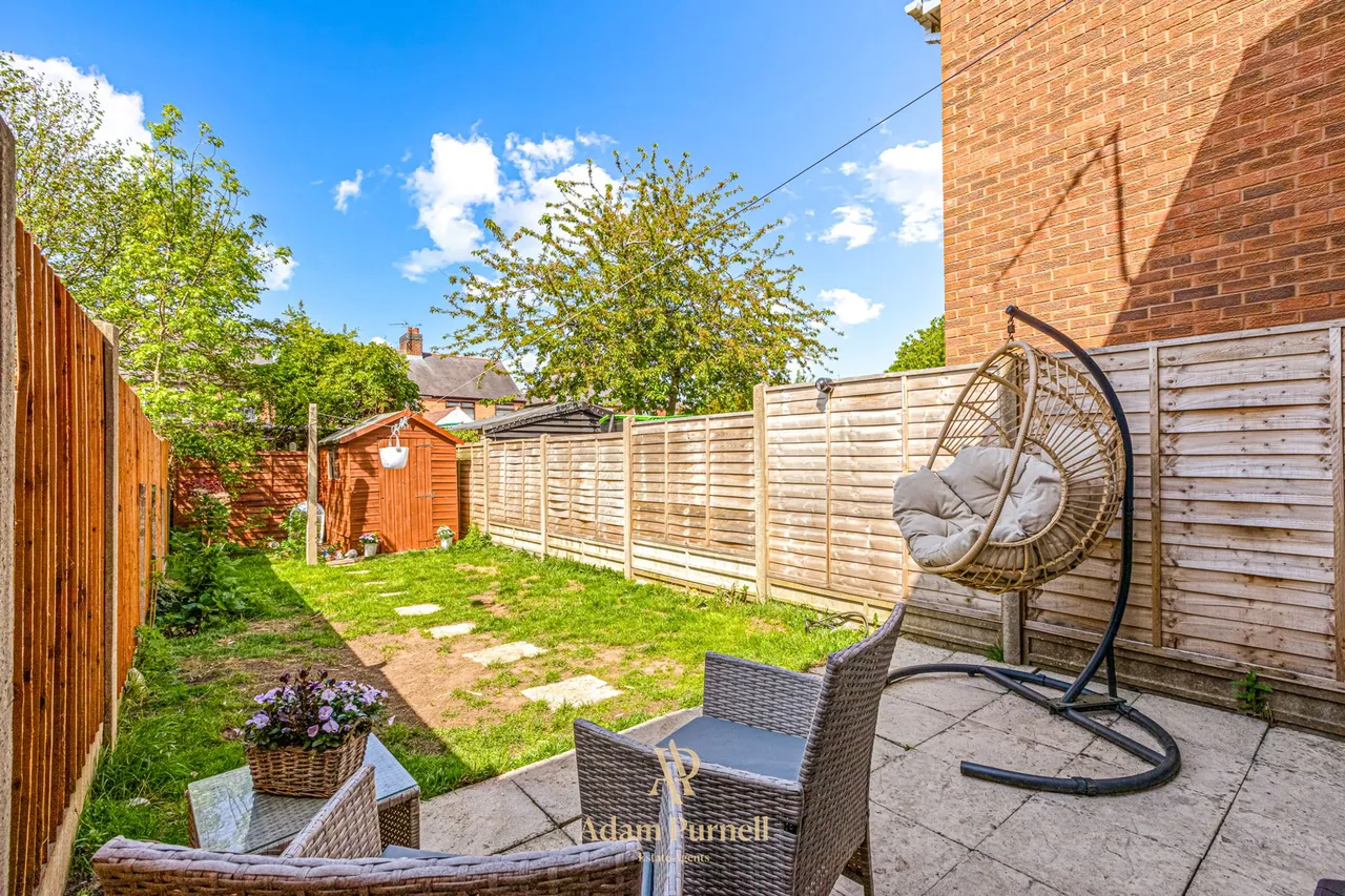 John Nichols Street, Hinckley, LE10, photo 2