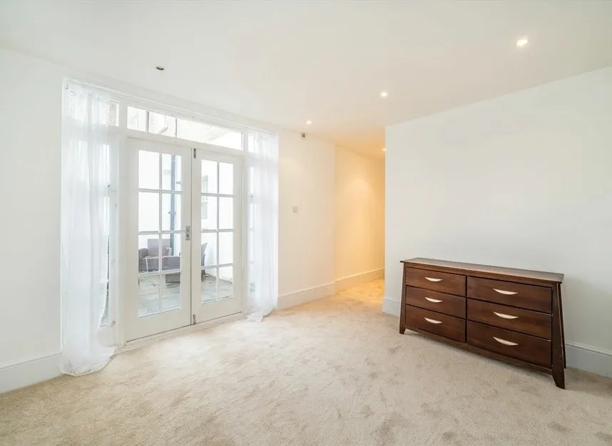 Clapham Road, Clapham, SW9, photo 7