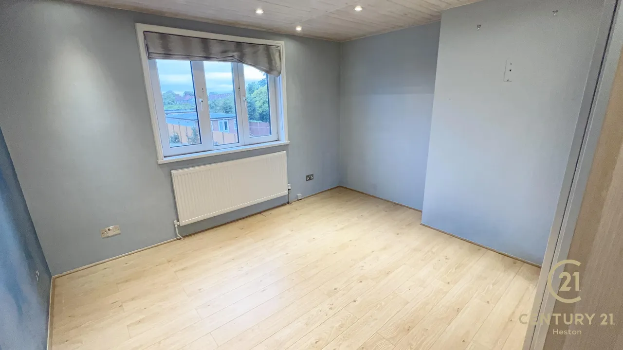 New Heston Road, Hounslow, TW5, photo 8