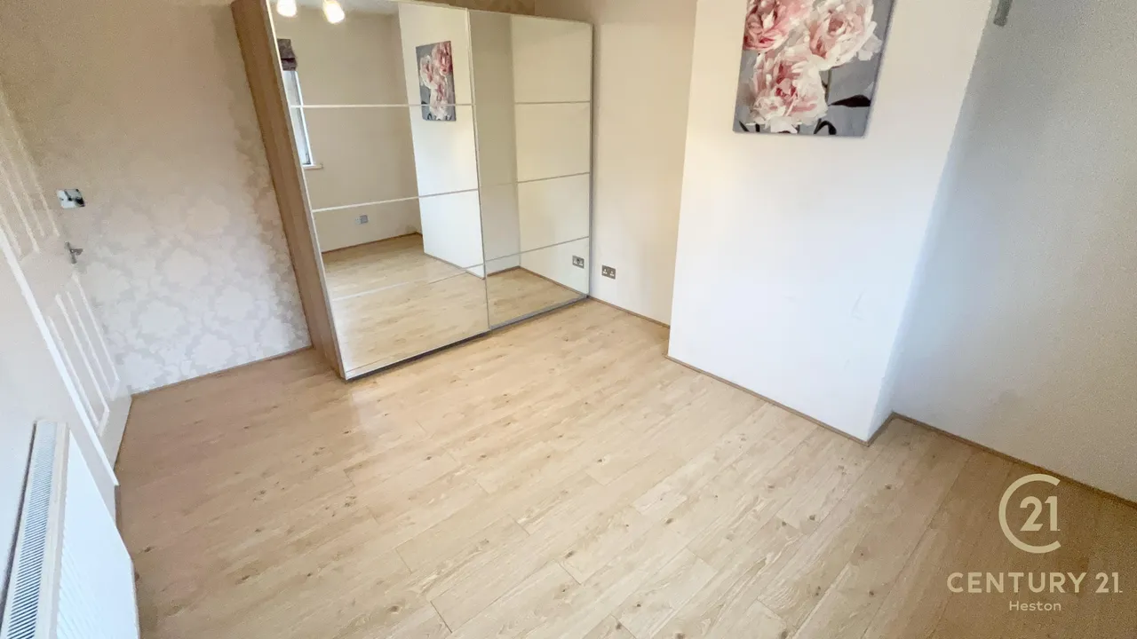 New Heston Road, Hounslow, TW5, photo 10