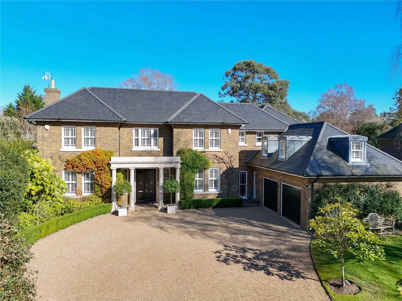 5 bed house for sale — Harebell Hill, Cobham, Surrey, KT11 2RS