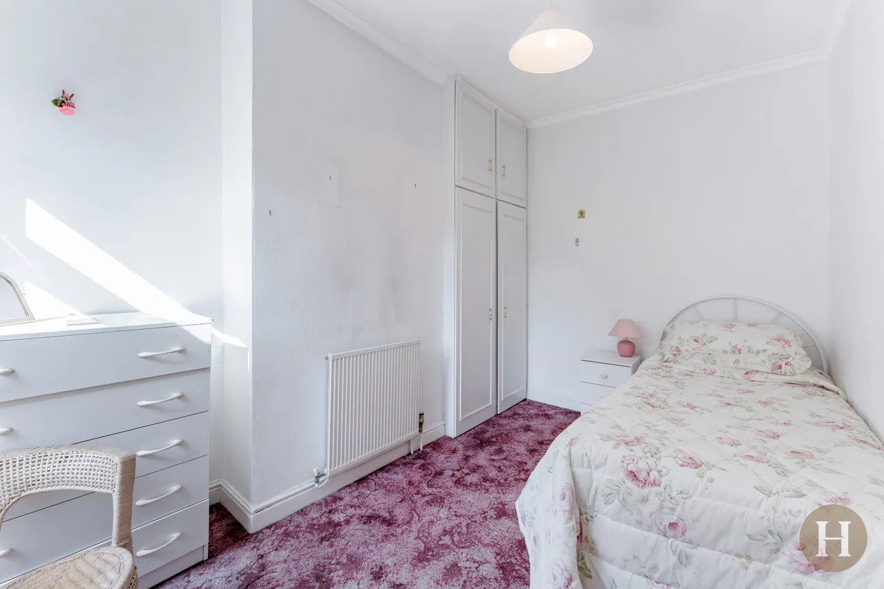 War Lane, Birmingham, B17, photo 11