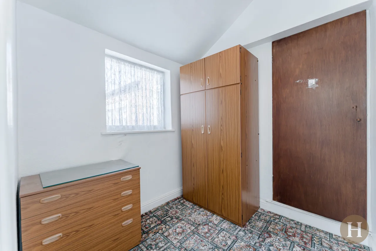 War Lane, Birmingham, B17, photo 15