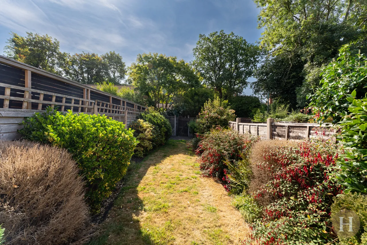War Lane, Birmingham, B17, photo 3