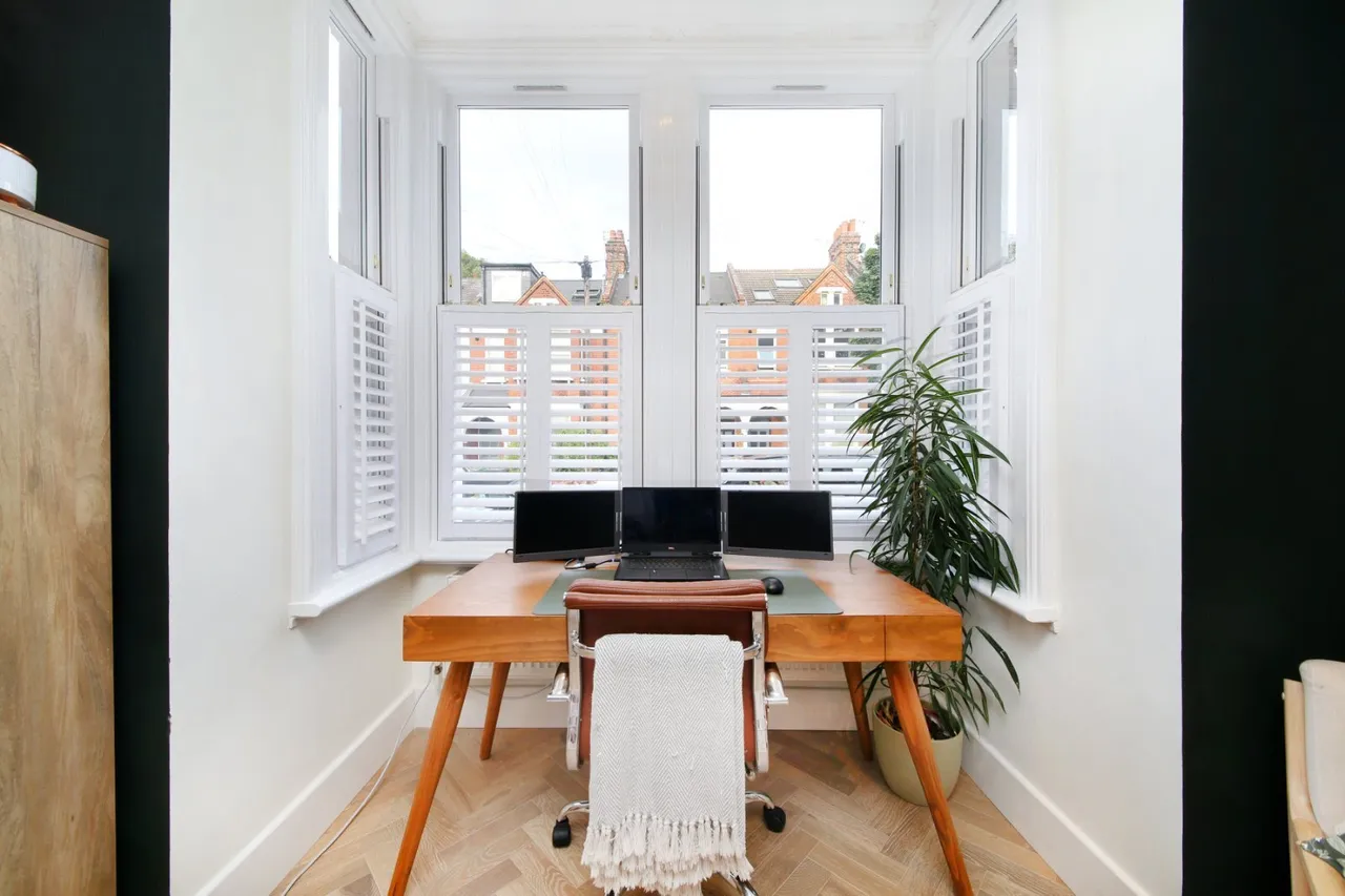 Killyon Road, London, SW8, photo 5
