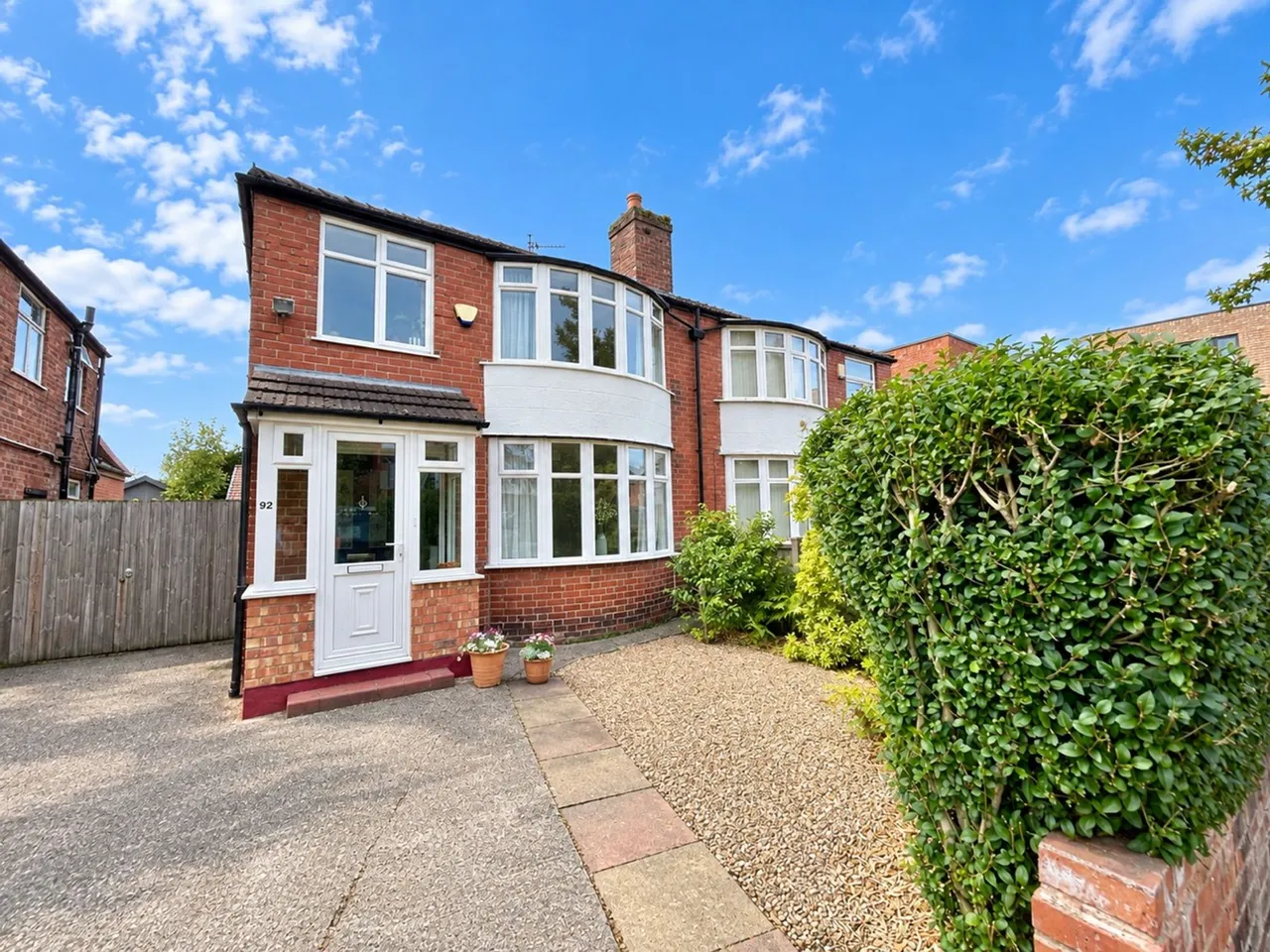 3 bed house for sale, School Lane, Manchester