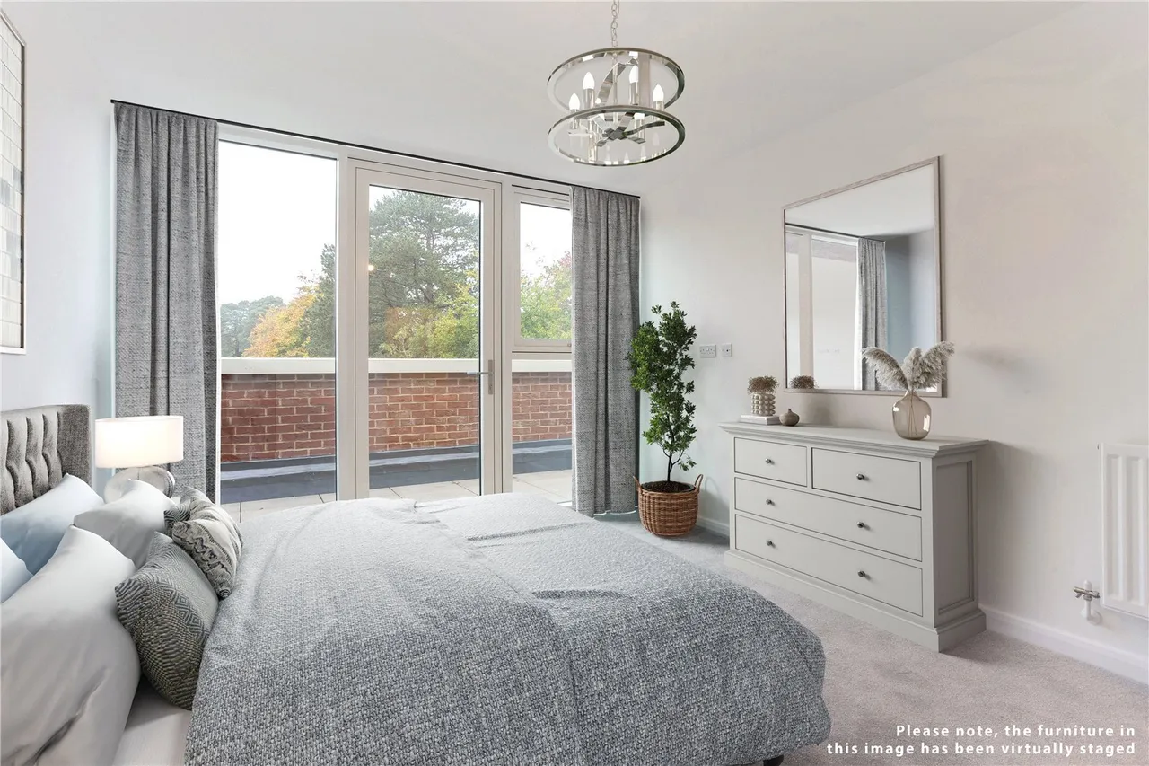 Sunningdale Park, SL5, photo 4