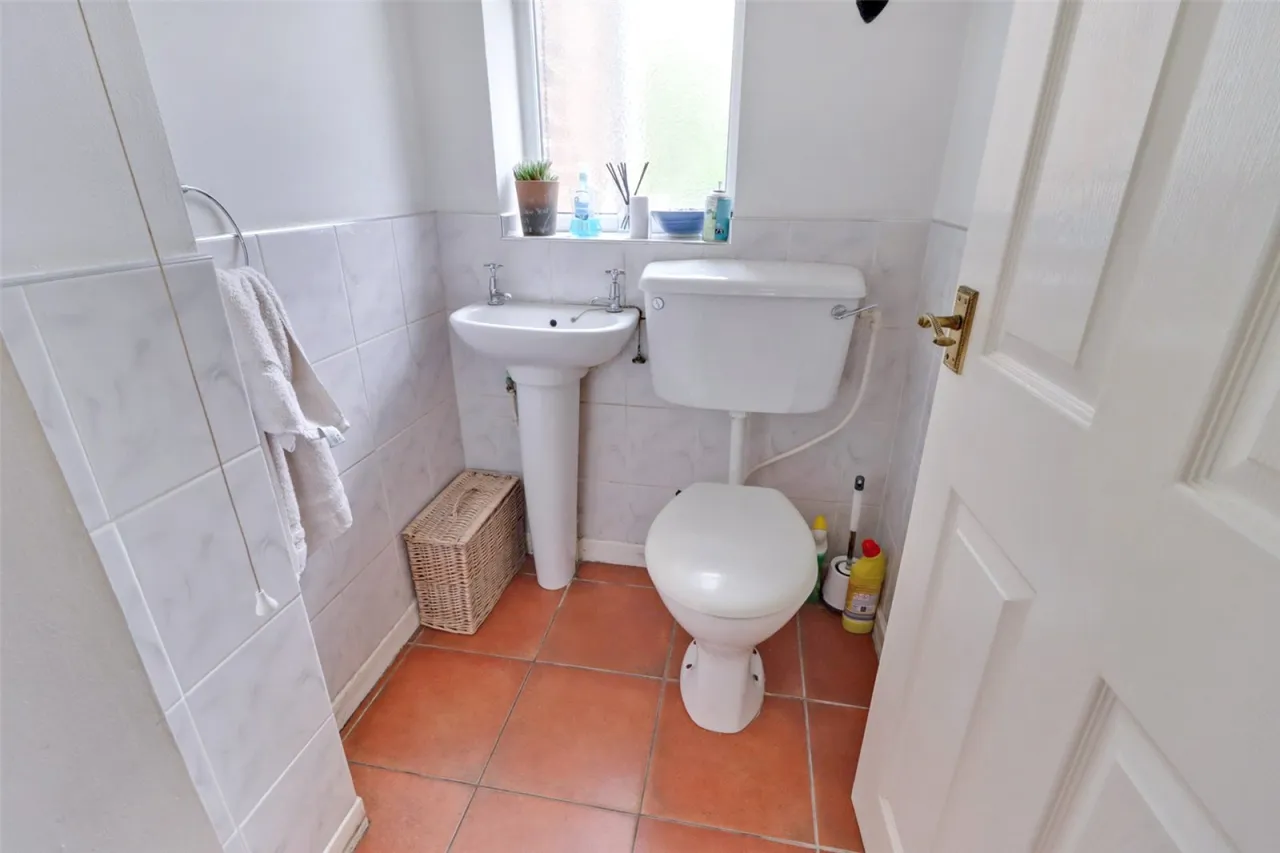 Church Road, Earley, RG6, photo 10
