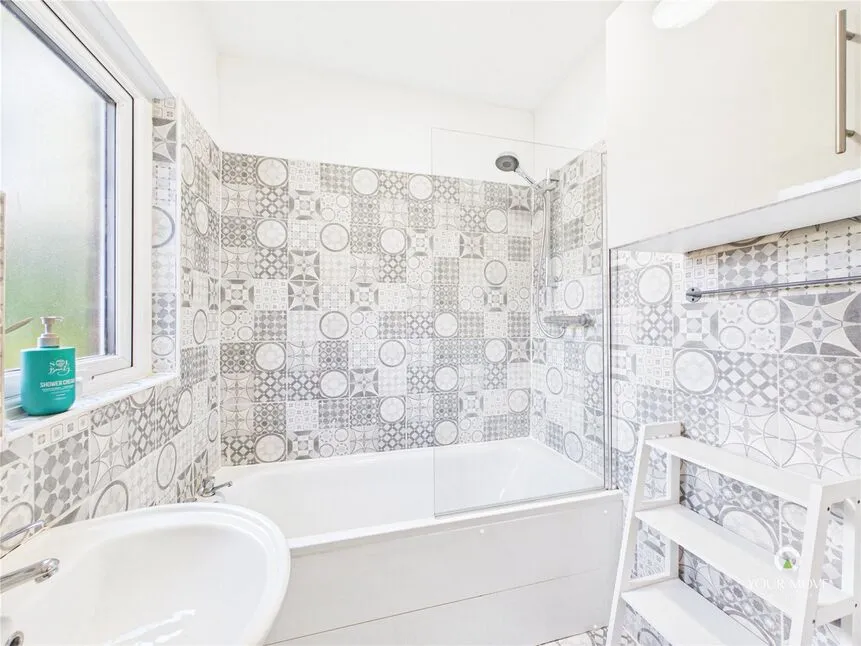 Stuart Terrace, Gateshead, NE10, photo 8