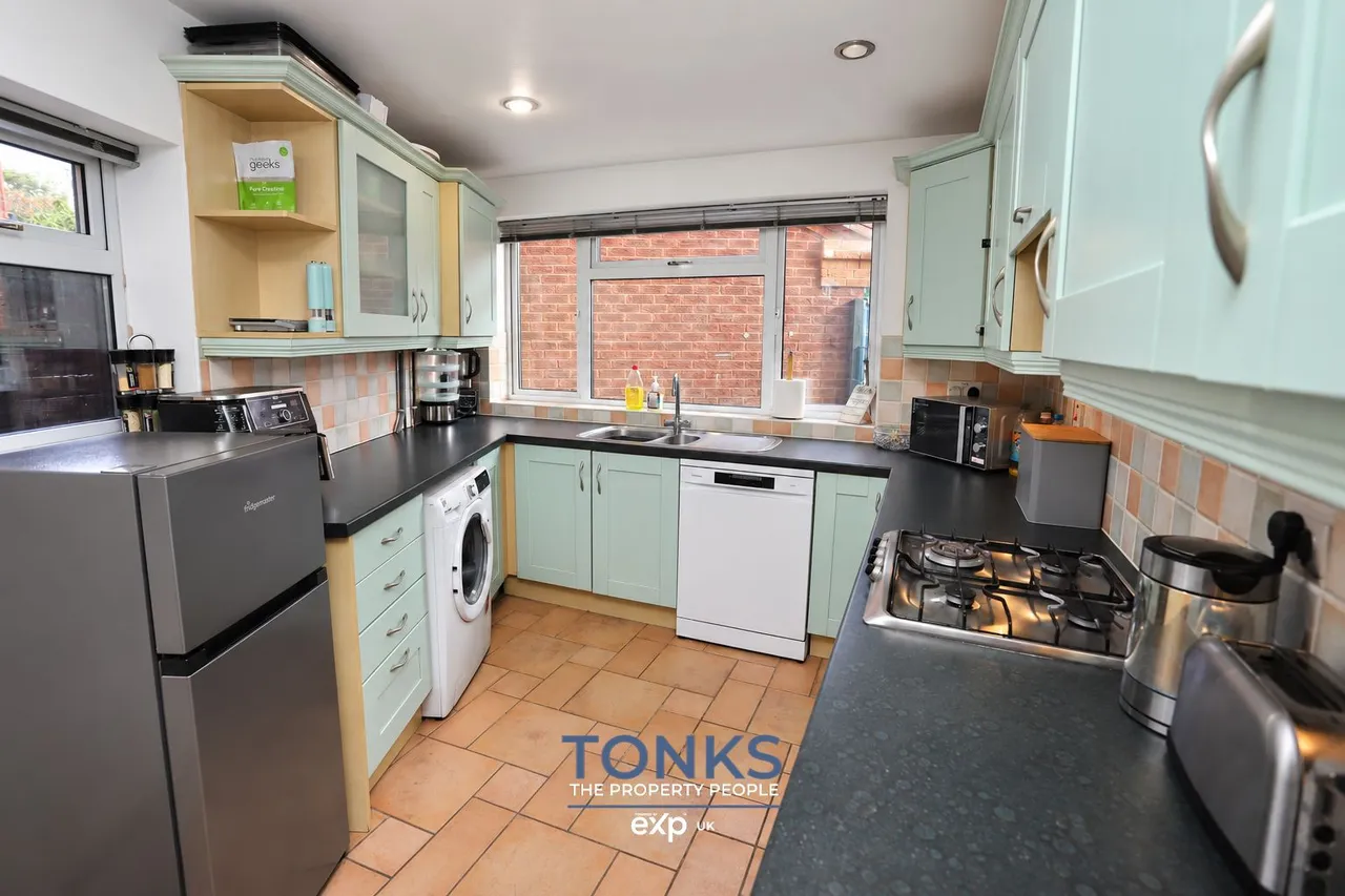 Sandringham Road, Halesowen, B62, photo 5