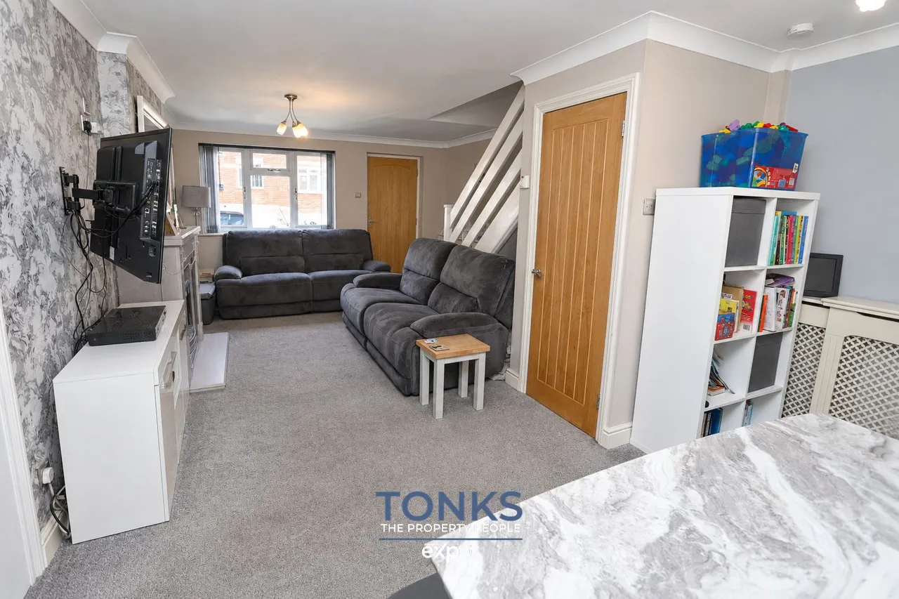 Sandringham Road, Halesowen, B62, photo 3