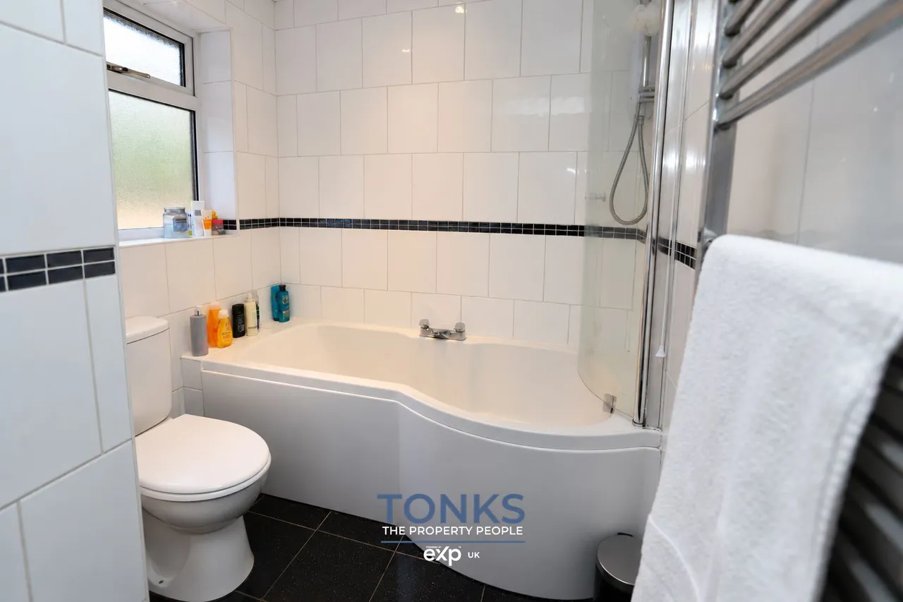 Sandringham Road, Halesowen, B62, photo 15