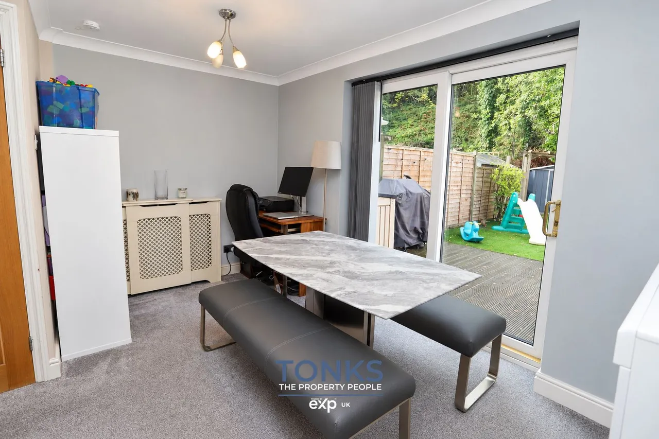 Sandringham Road, Halesowen, B62, photo 4