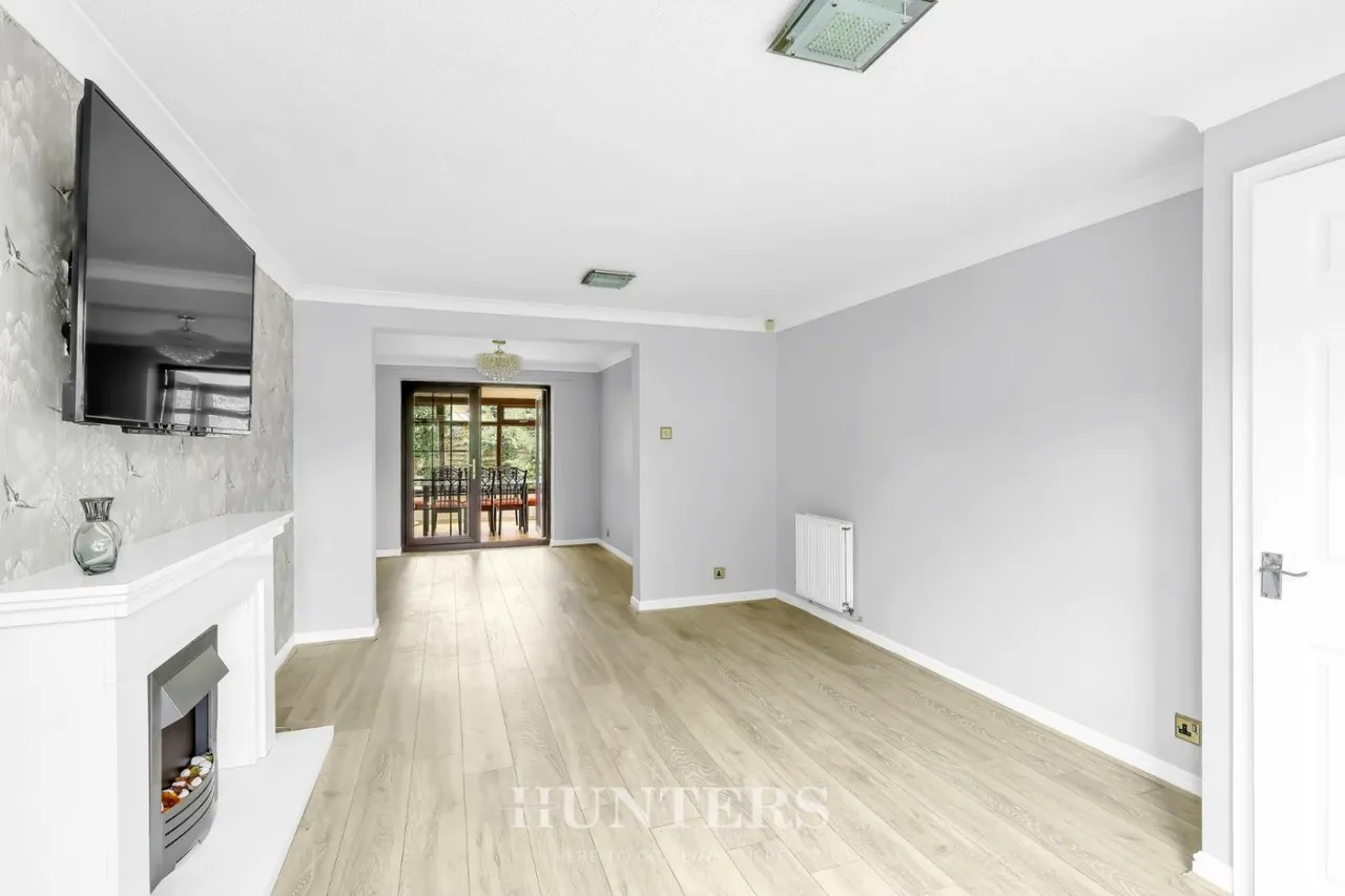 Silverton Grove, Silver Birch, M24, photo 5