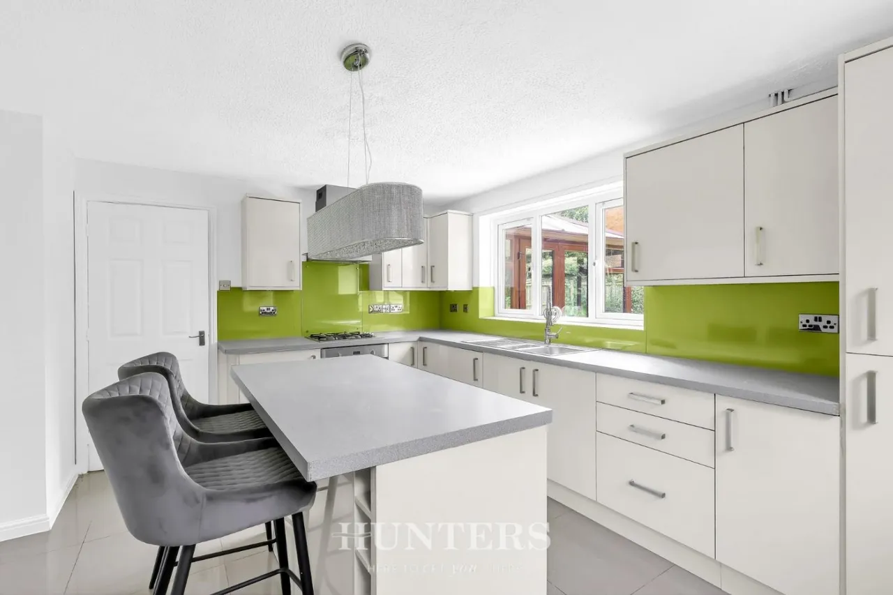 Silverton Grove, Silver Birch, M24, photo 9