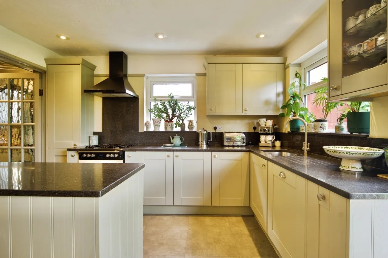Havering Road, Romford, RM1, photo 11
