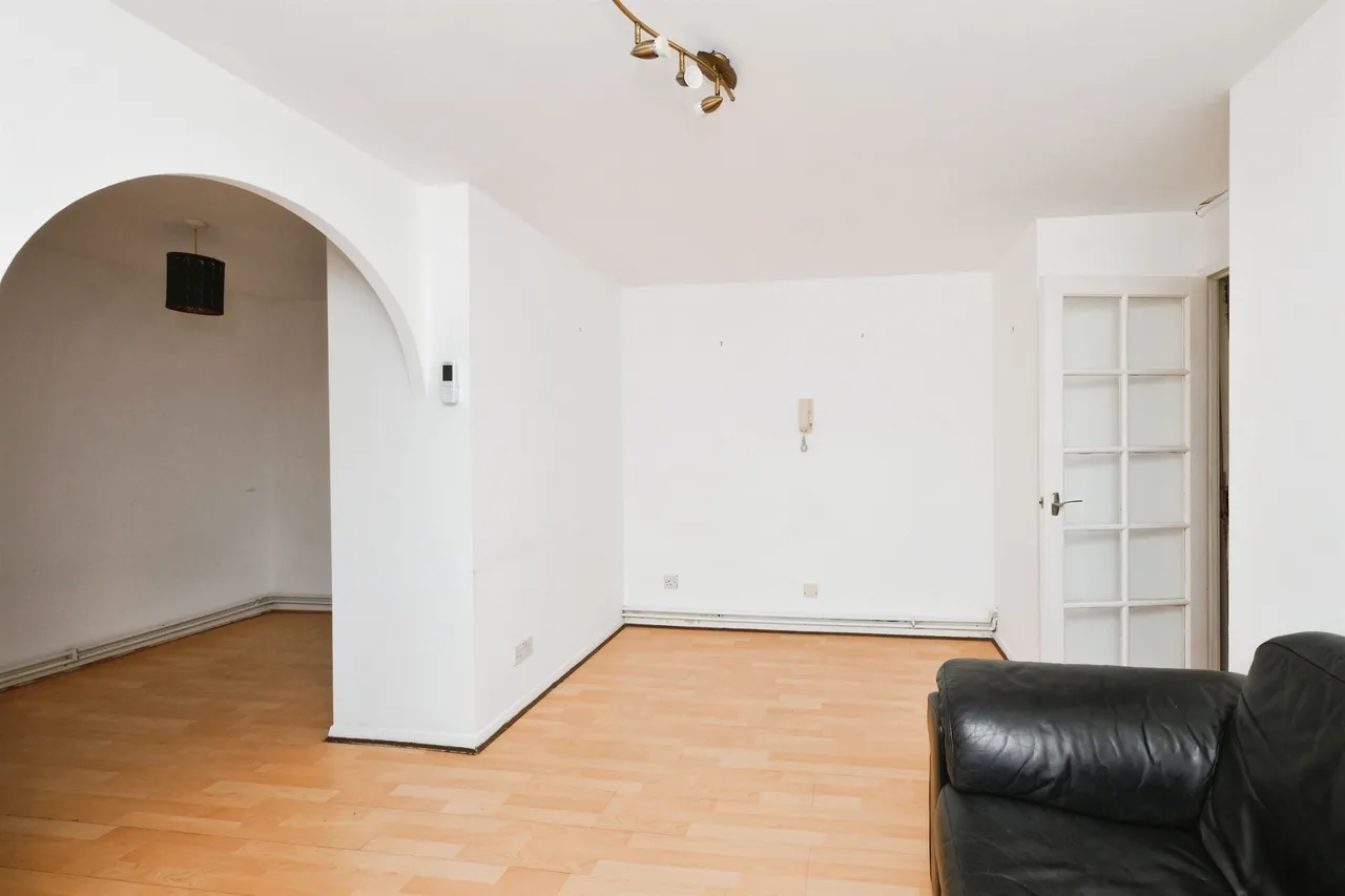 Parrotts Field, Hoddesdon, photo 12