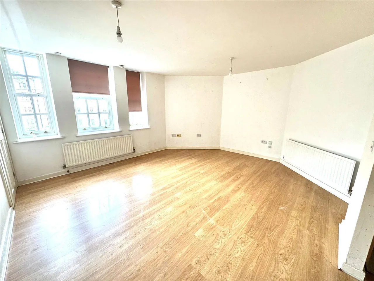 Tuke Grove, Wakefield, West Yorkshire, WF1, photo 4