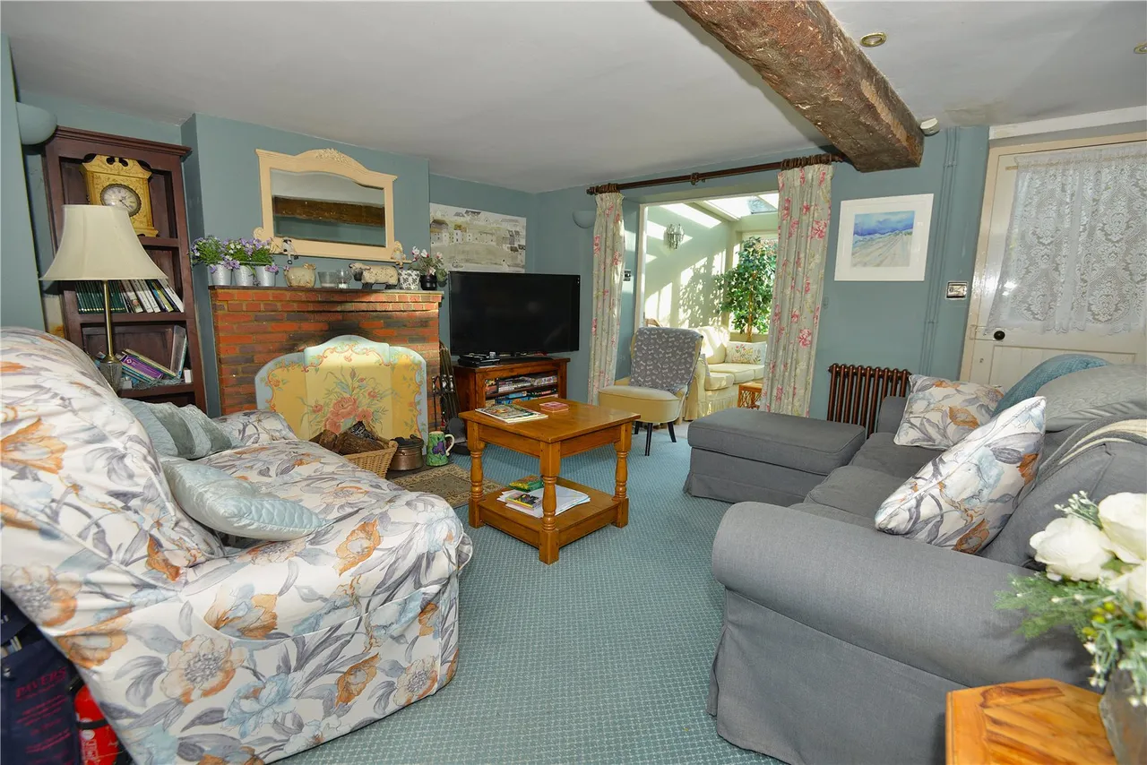 The Borough, Downton, Salisbury, Wiltshire, SP5 3ND, photo 2