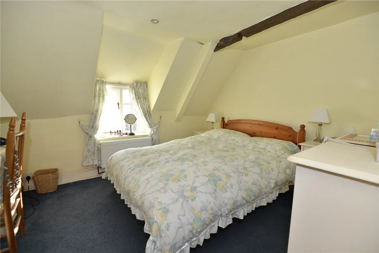 The Borough, Downton, Salisbury, Wiltshire, SP5 3ND, photo 6