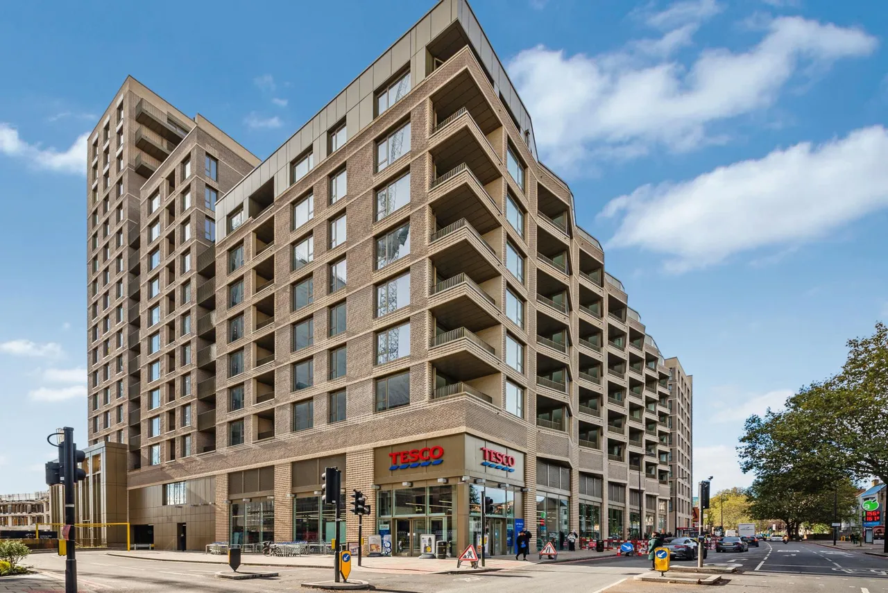 flat for sale, Gasholder Place, Oval Village, SE11