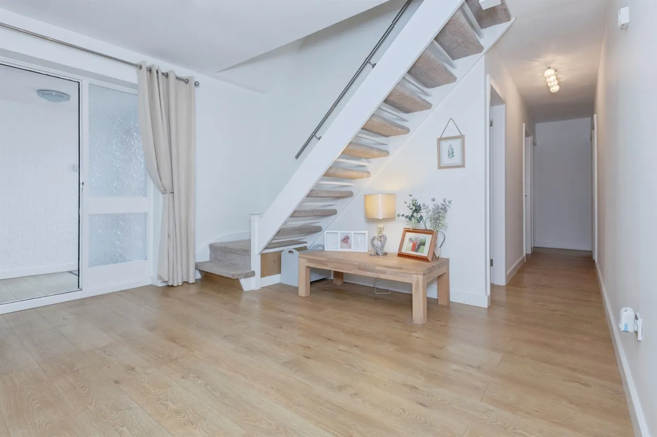 Drummond Road, Enderby, Leicester, photo 5