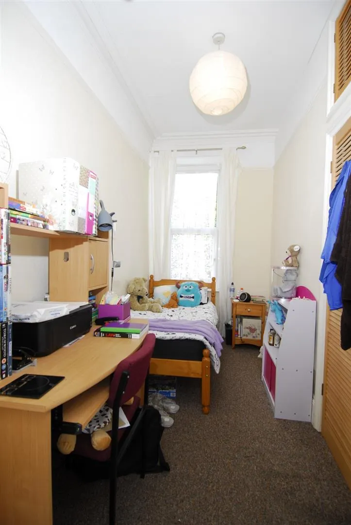 Greenbank Avenue, Plymouth, photo 8