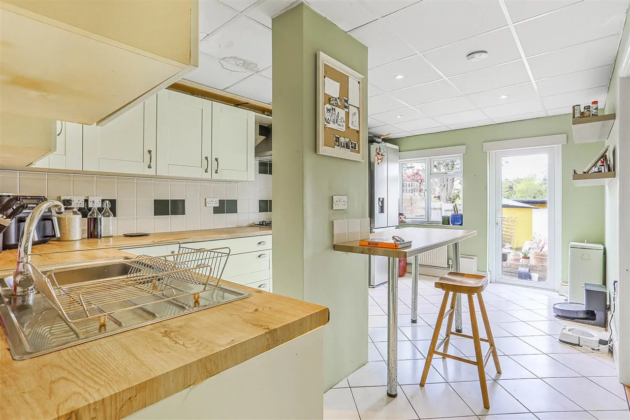 Tonfield Road, Sutton, SM3 9JP, photo 8