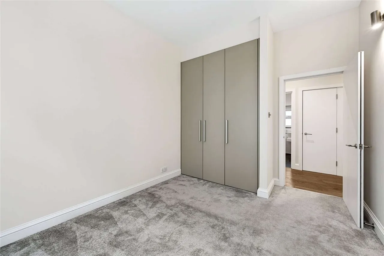 Portland Place, London, W1B, photo 11