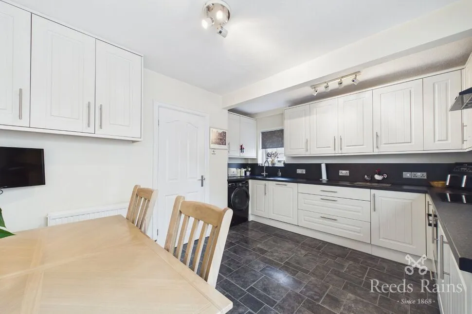 Newbold Road, Chesterfield, Derbyshire, S41, photo 5