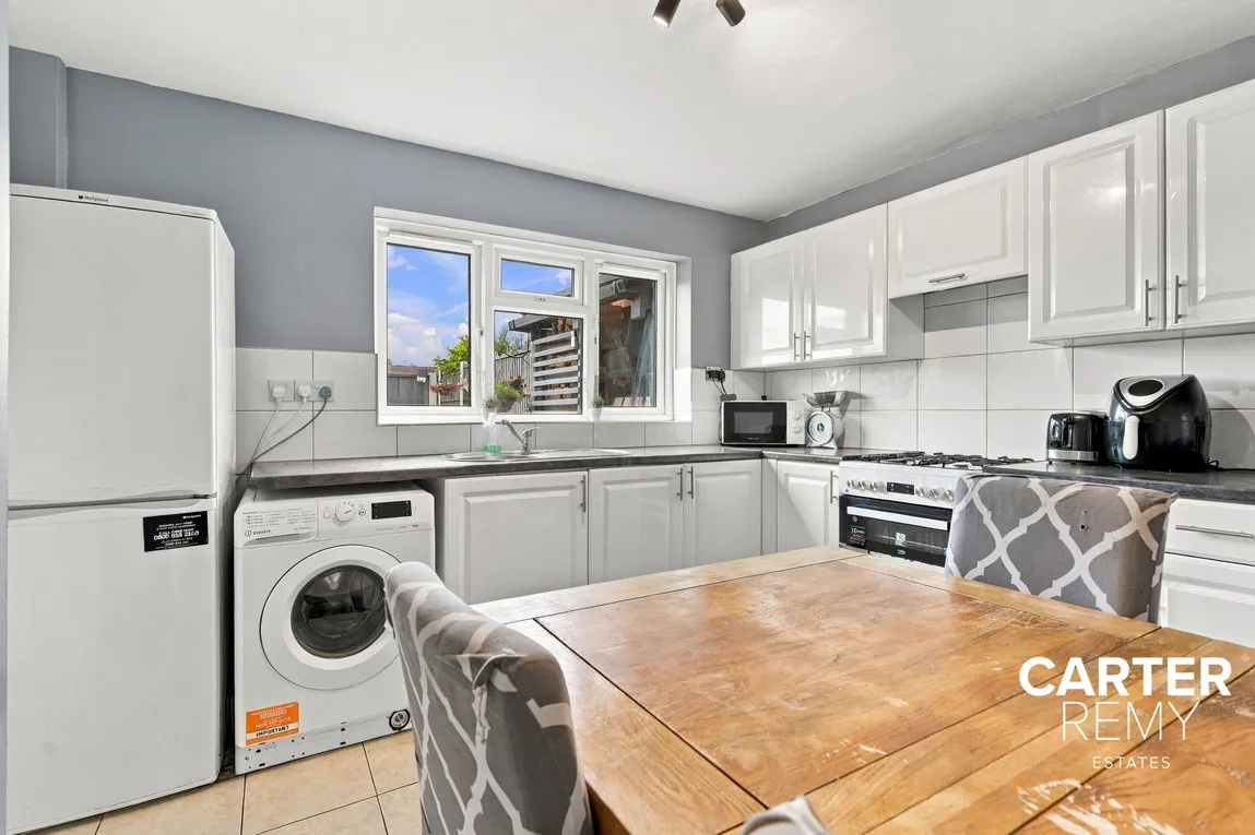 Tyefields, Pitsea, Basildon, SS13 1HY, photo 8