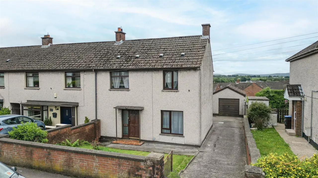 3 bed house for sale, Doagh Road, Ballyclare, BT39