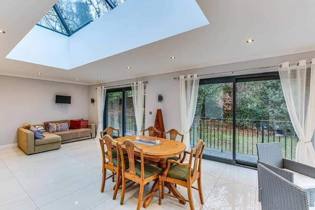 High Beech, South Croydon, photo 8