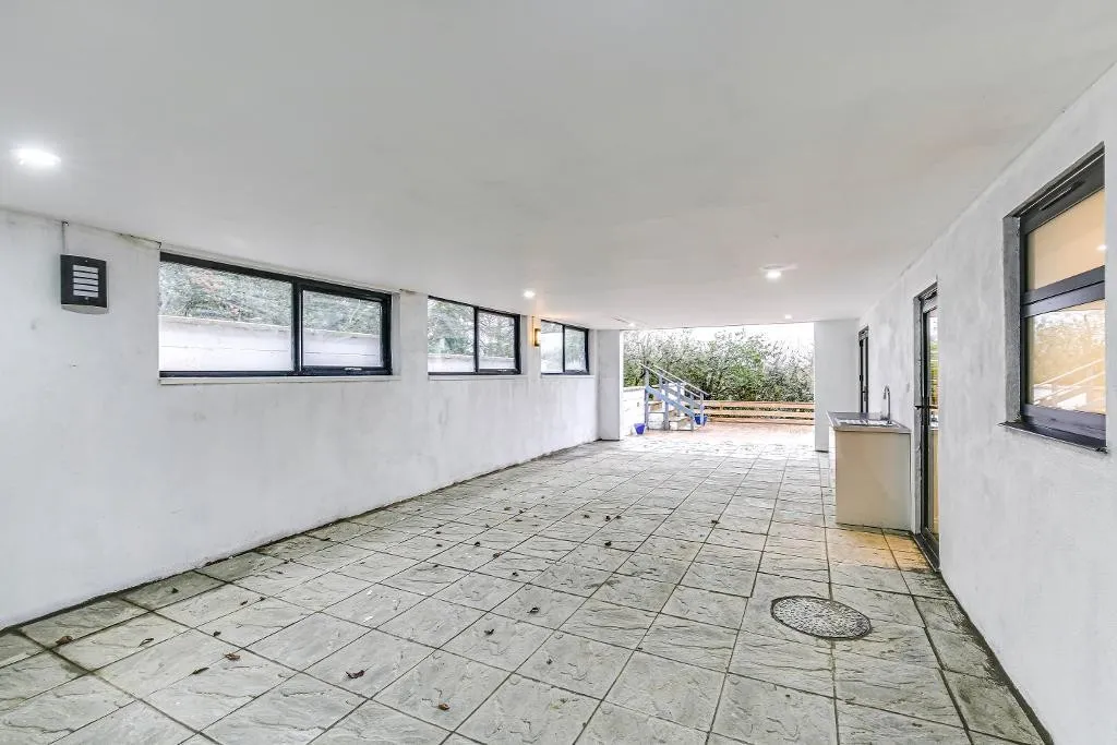 High Beech, South Croydon, photo 35