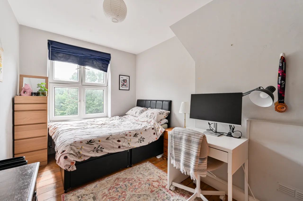 28 Bilton House, Wandsworth Road, London, photo 9