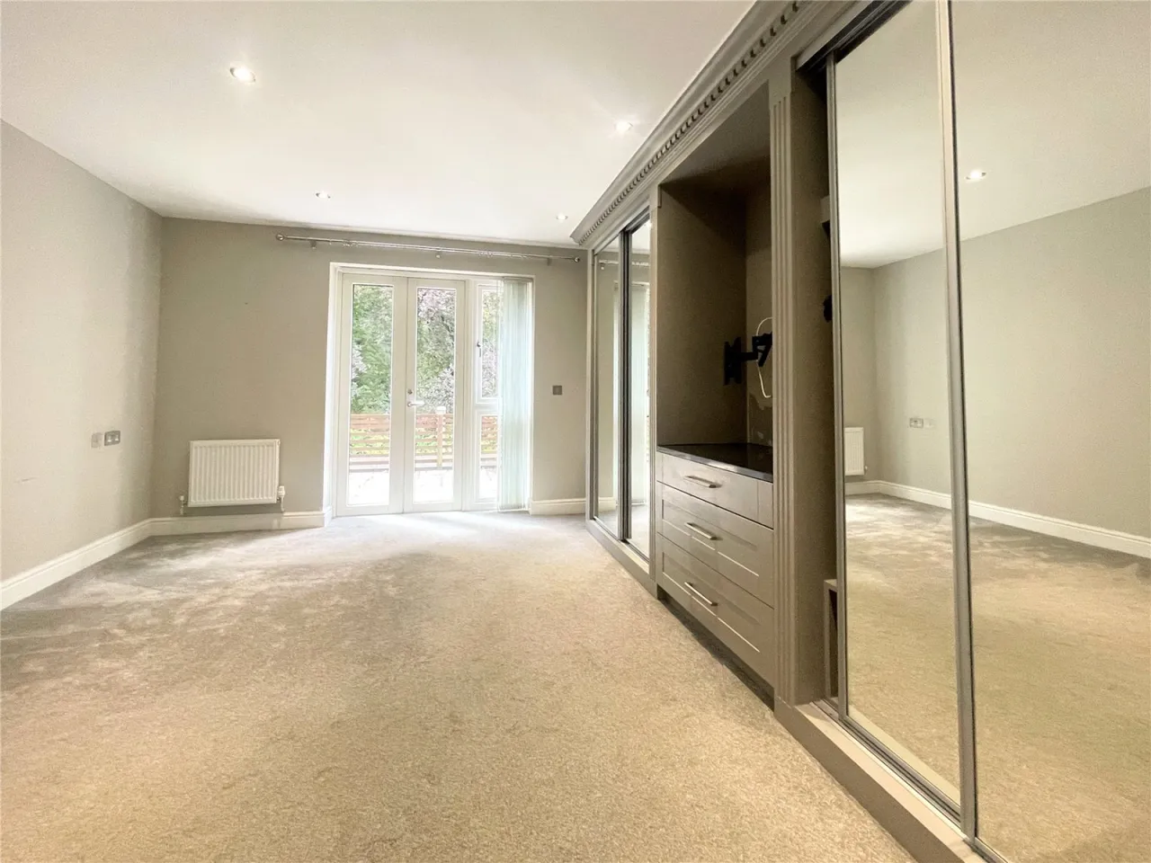 Stratton Place, Stratton, GL7, photo 9