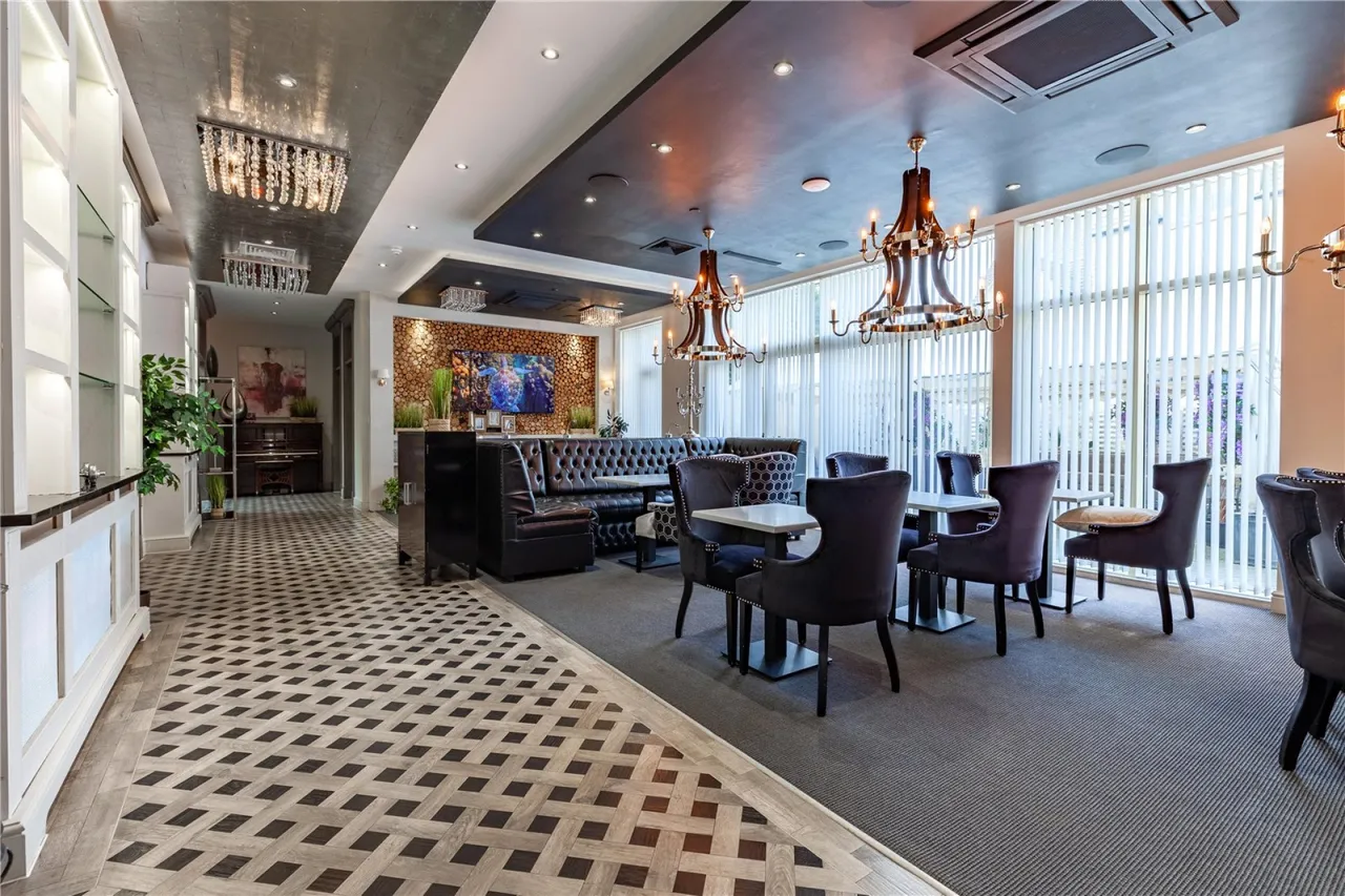 Stratton Place, Stratton, GL7, photo 14