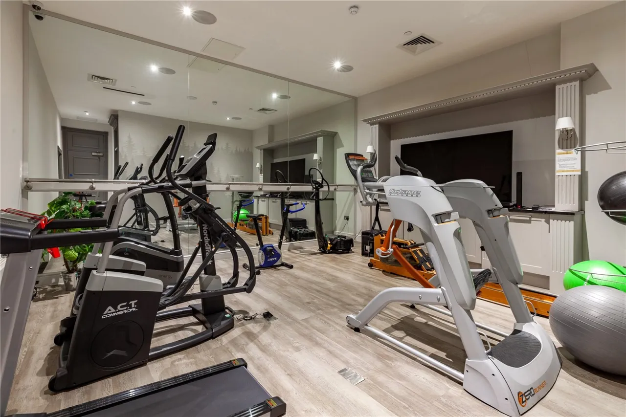 Stratton Place, Stratton, GL7, photo 15