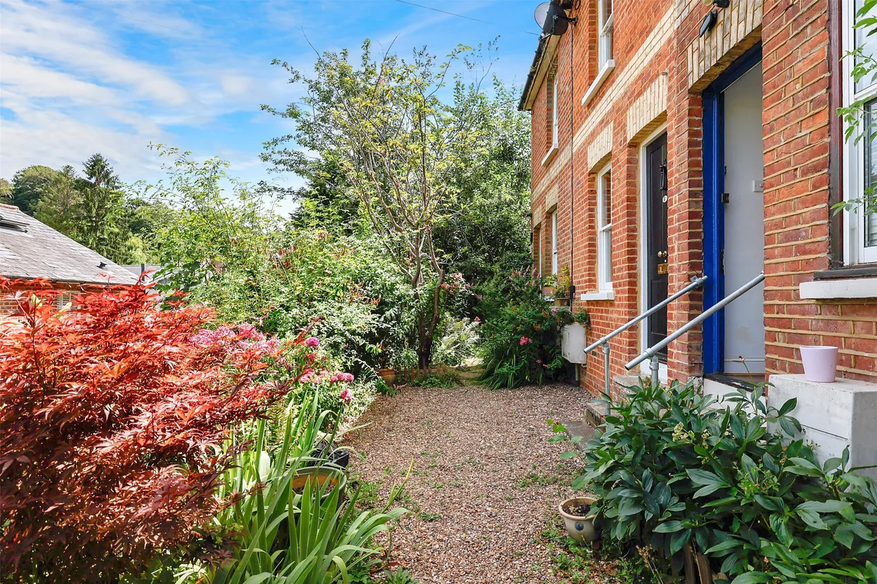 Harrowgate Gardens, Dorking, RH4, photo 12
