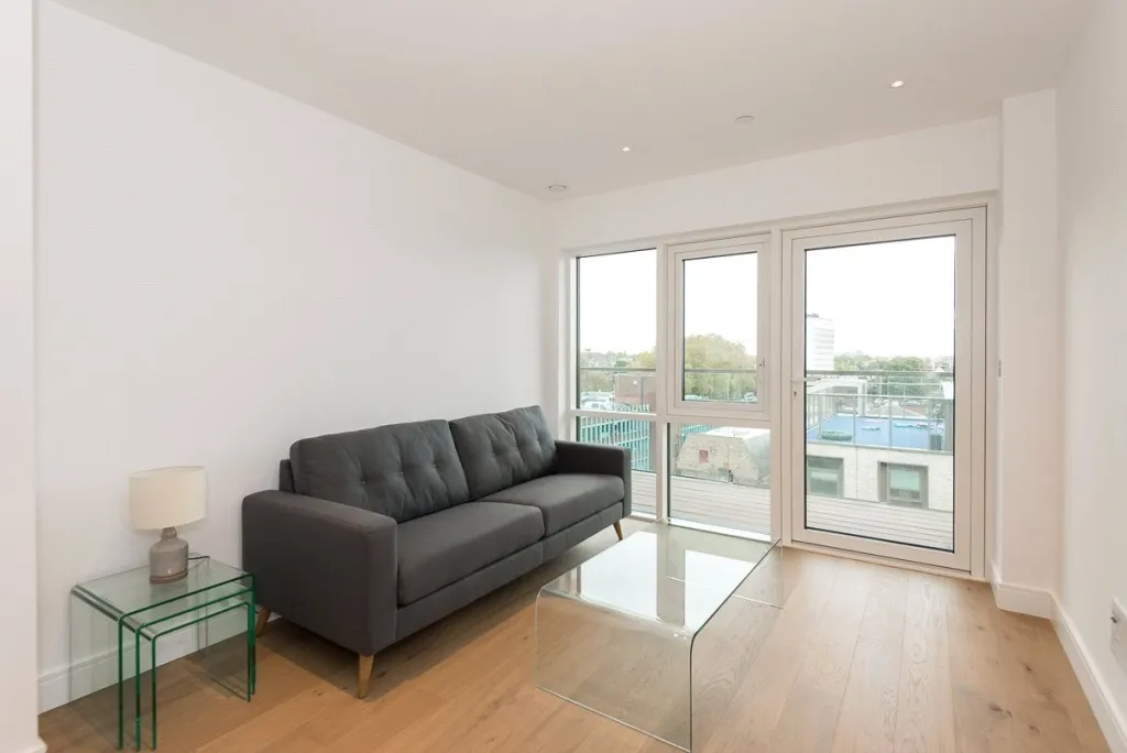 1 bed flat to rent, Longfield Avenue, Ealing, W5