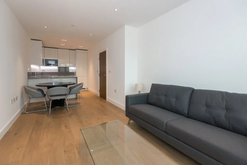 Longfield Avenue, Ealing, W5, photo 10