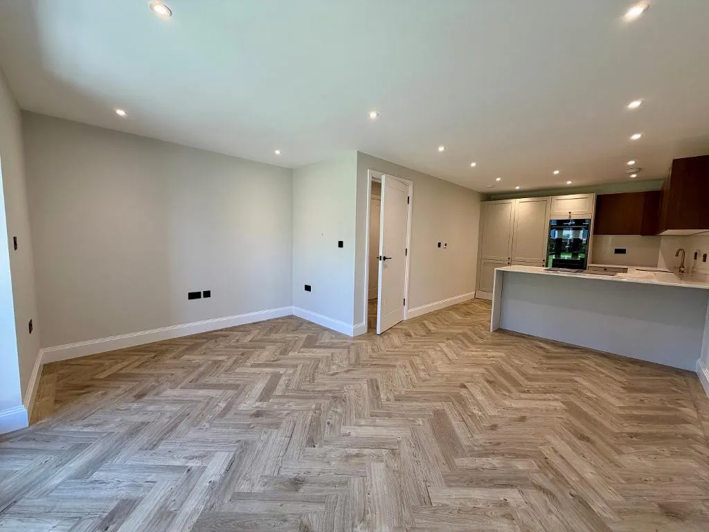 Farleigh Road, Warlingham, photo 2