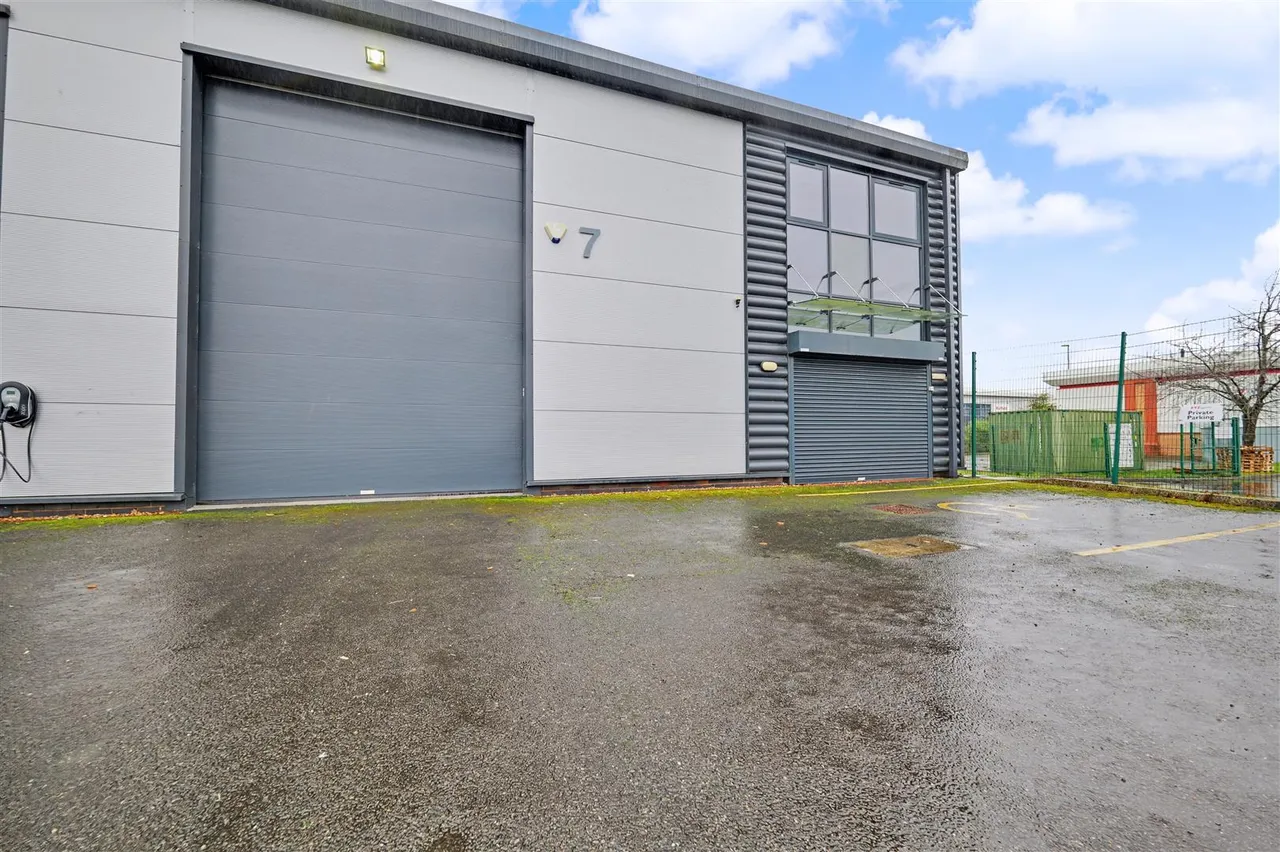 light industrial to rent — 7 Tungsten Court, Hemdale Business Park, Nuneaton