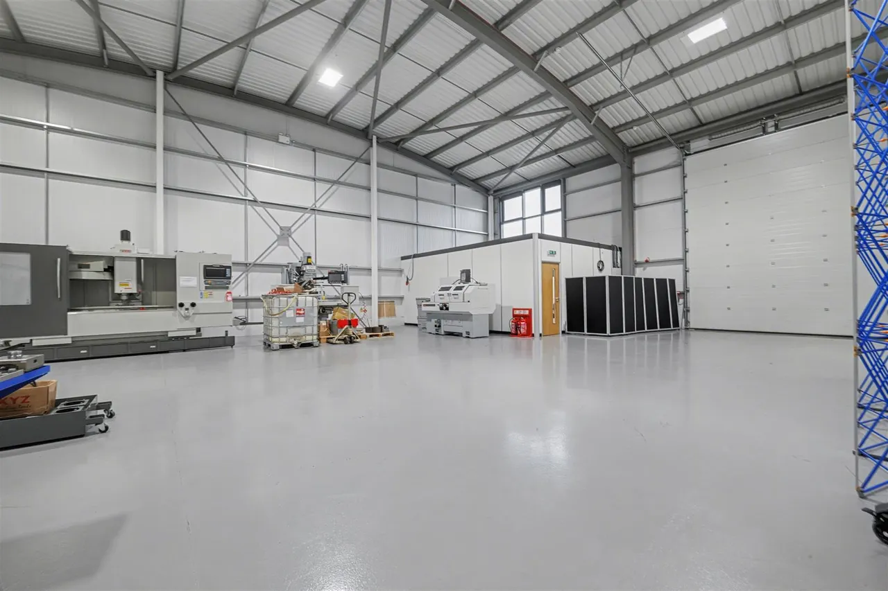 7 Tungsten Court, Hemdale Business Park, Nuneaton, photo 6