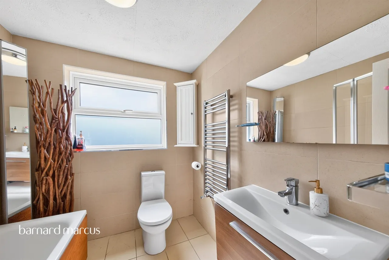 Summers Row, London, N12, photo 12