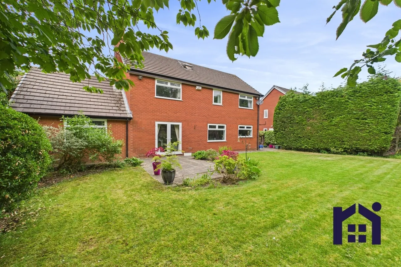 Wigan Road, Euxton, Chorley, PR7 6JH, photo 4