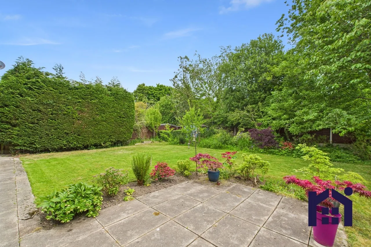 Wigan Road, Euxton, Chorley, PR7 6JH, photo 6