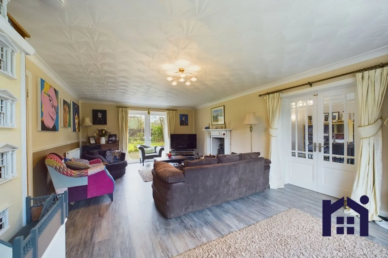 Wigan Road, Euxton, Chorley, PR7 6JH, photo 9