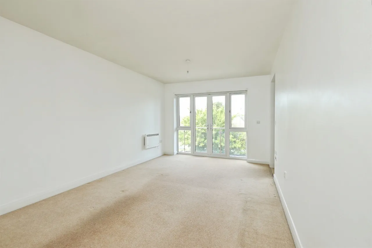 Rotherham Road, Dinnington, Sheffield, photo 3