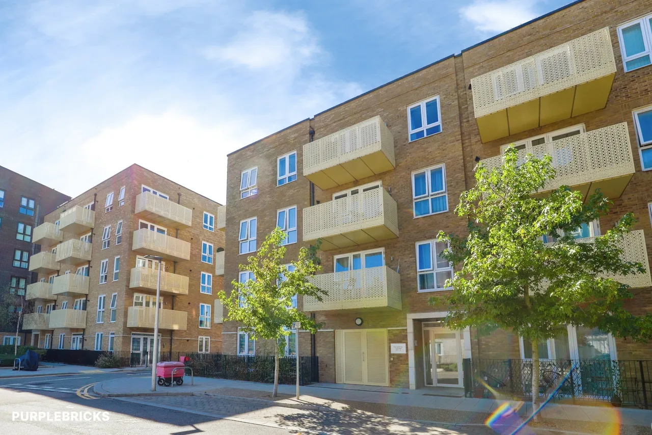 1 bed flat for sale, Corys Road, Rochester, ME1